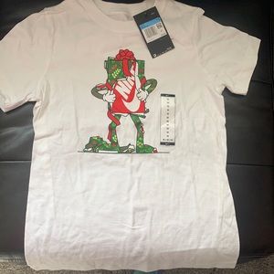 Boys Nike Shirt. Size Medium. New with tags!
